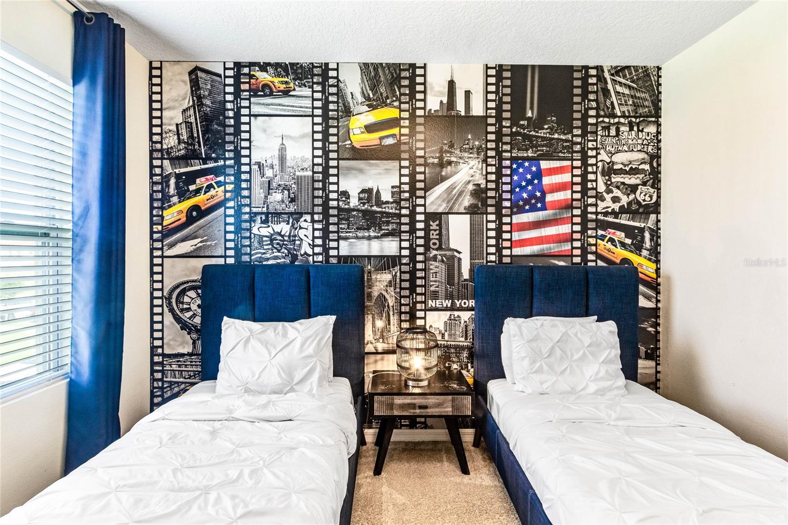 6070 BROAD OAK Dr DAVENPORT, FL 33837