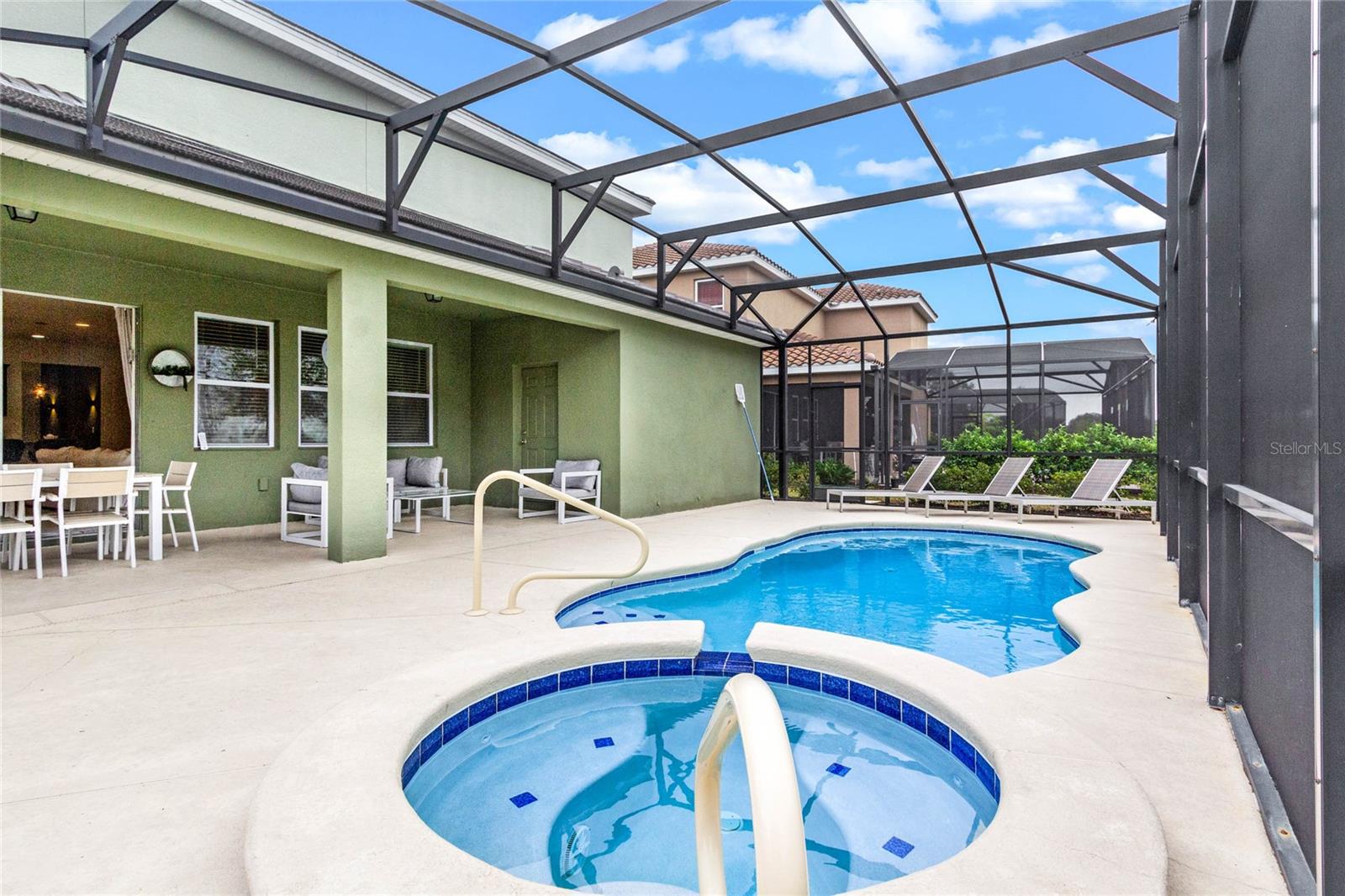 6070 BROAD OAK Dr DAVENPORT, FL 33837