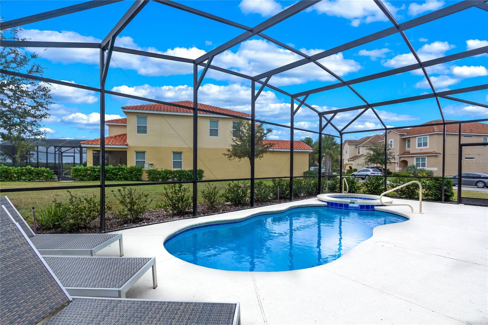 6070 BROAD OAK Dr DAVENPORT, FL 33837