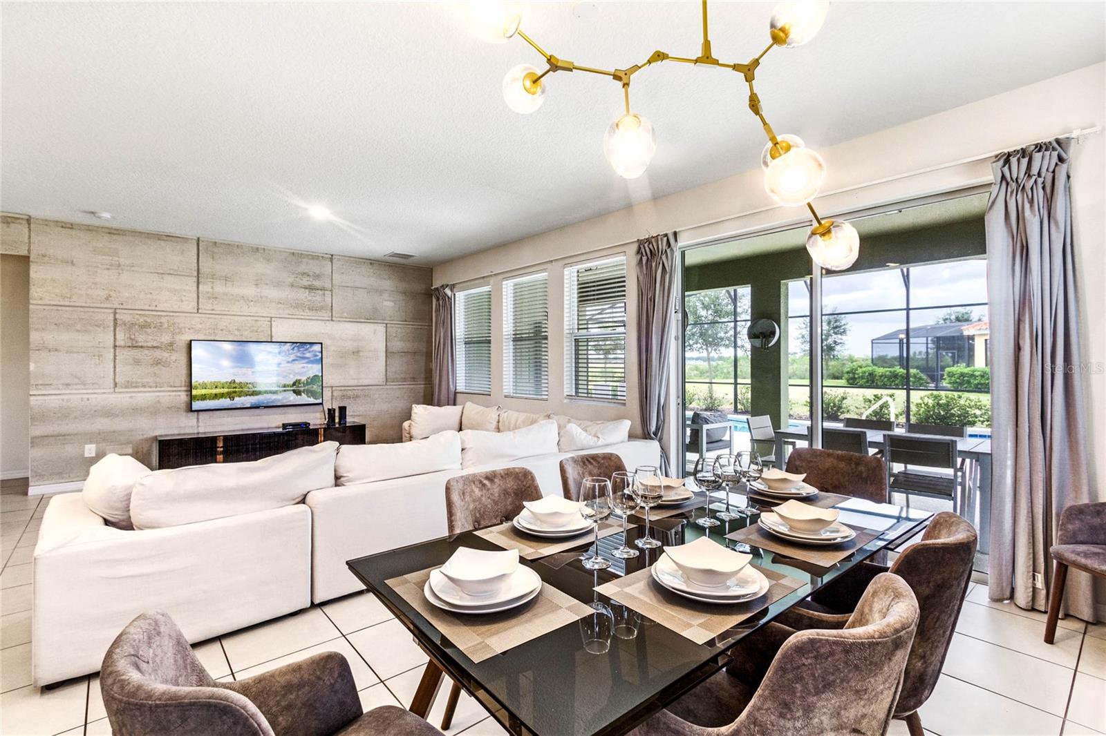 6070 BROAD OAK Dr DAVENPORT, FL 33837