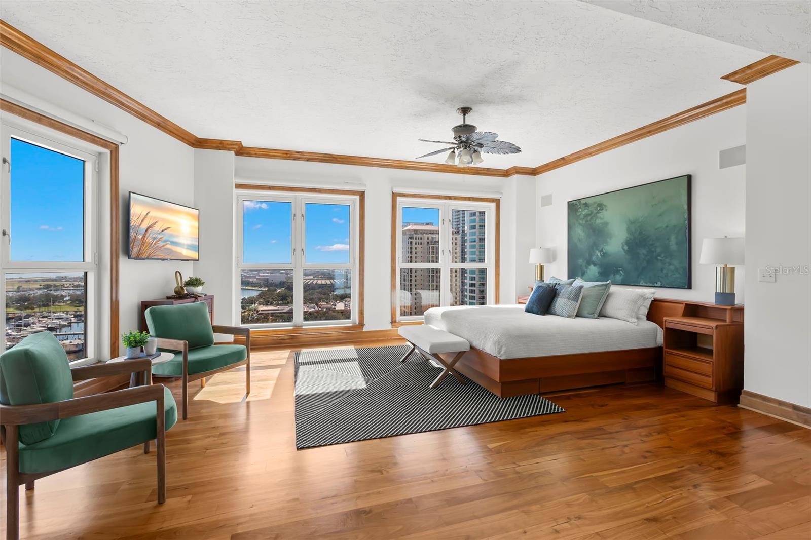 288 Bch Dr #PH-2A ST PETERSBURG, FL 33701