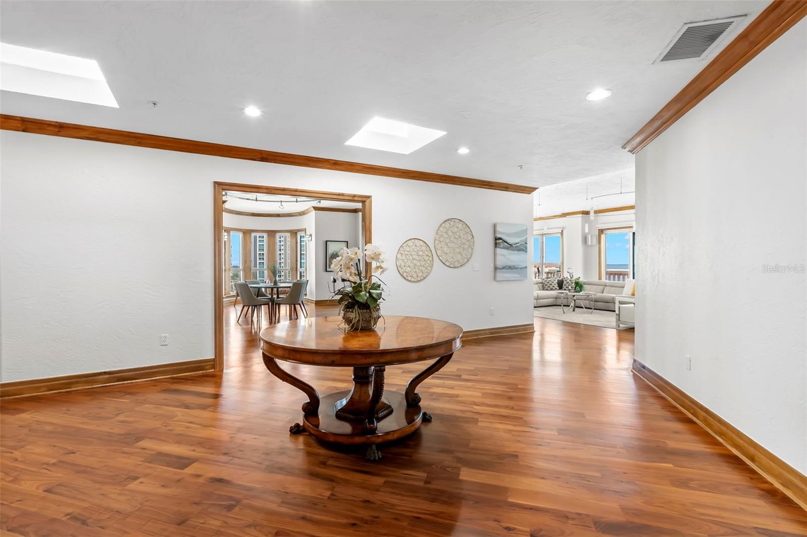 288 Bch Dr #PH-2A ST PETERSBURG, FL 33701