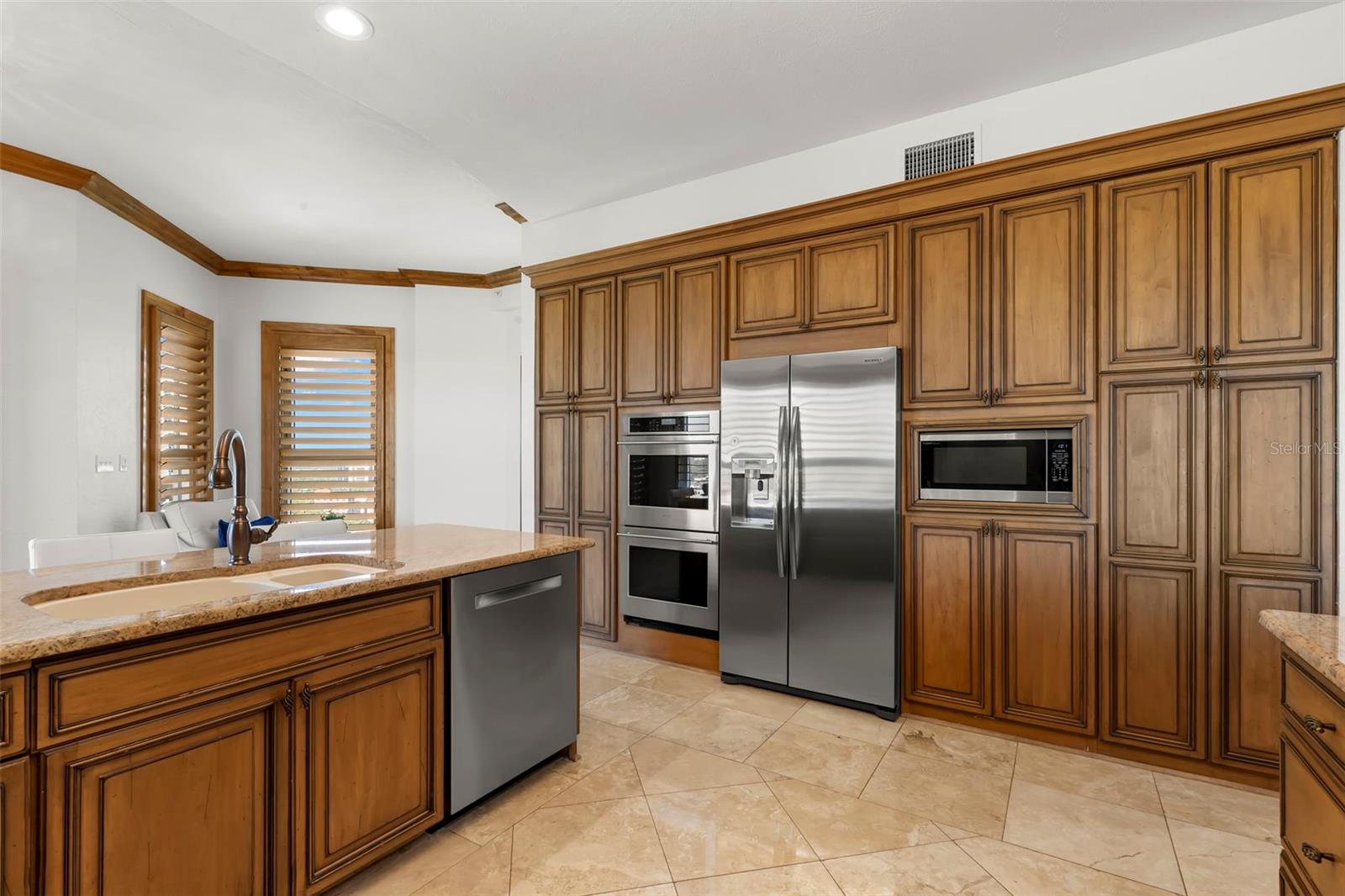 288 Bch Dr #PH-2A ST PETERSBURG, FL 33701