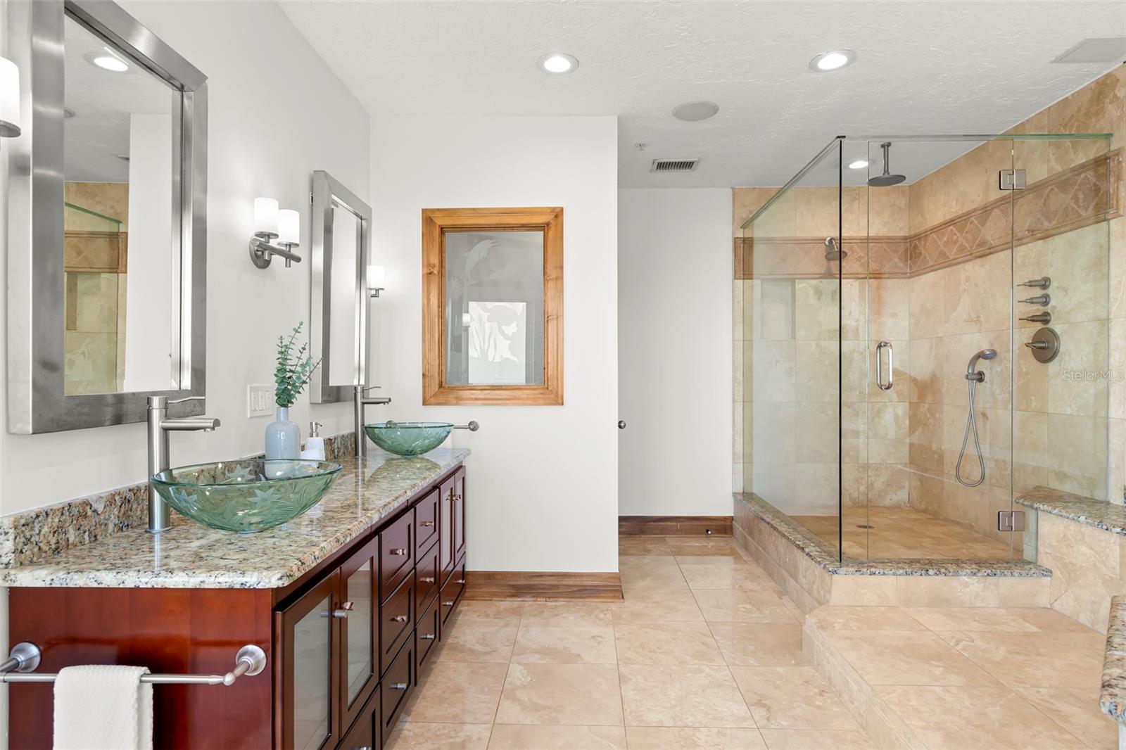 288 Bch Dr #PH-2A ST PETERSBURG, FL 33701