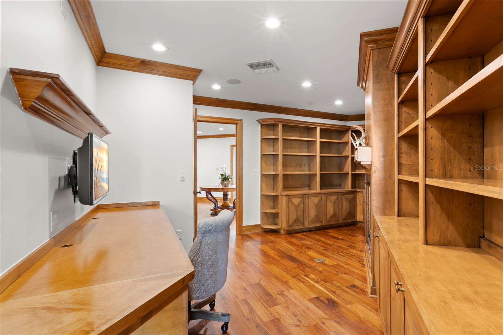 288 Bch Dr #PH-2A ST PETERSBURG, FL 33701