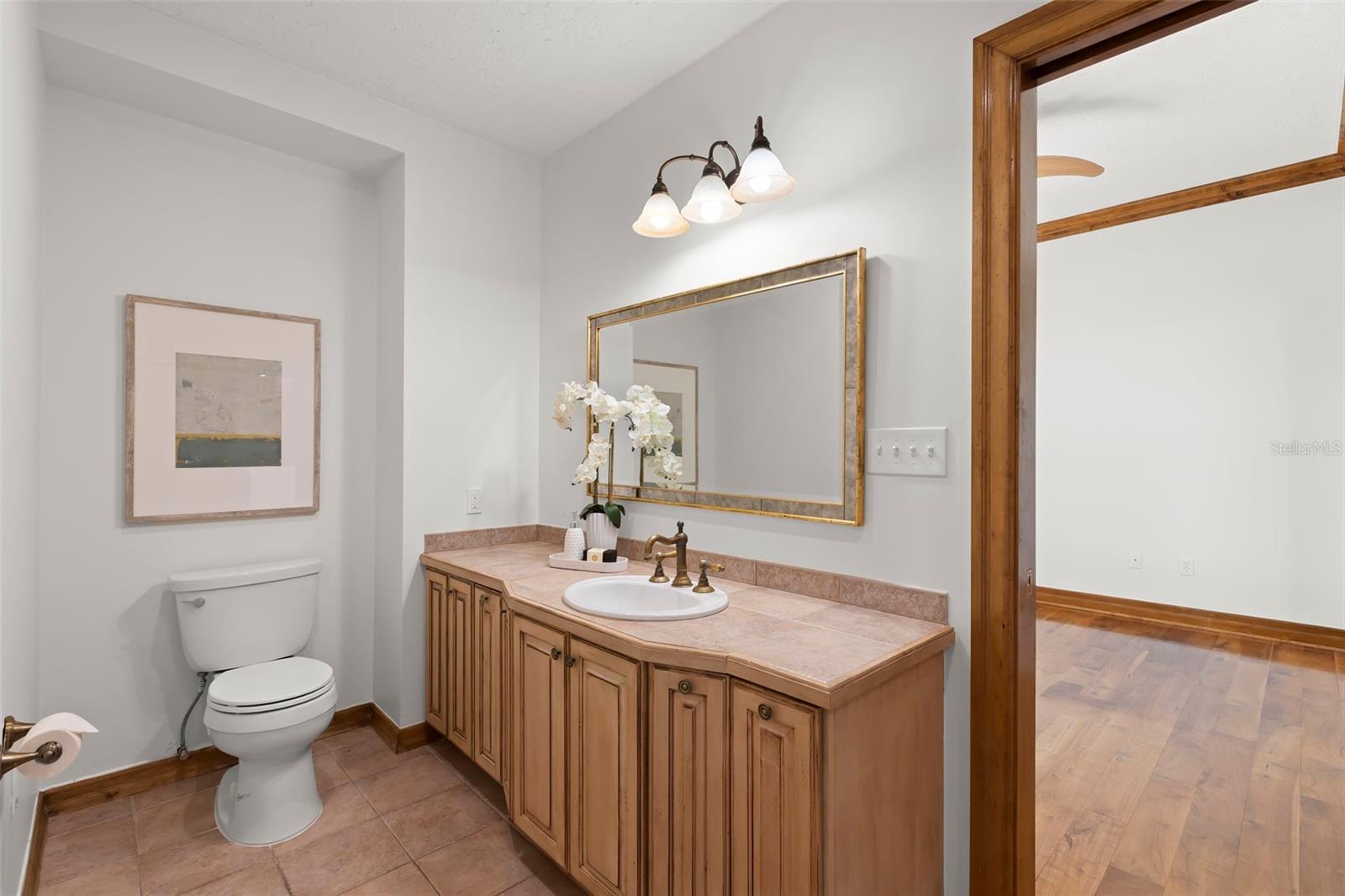 288 Bch Dr #PH-2A ST PETERSBURG, FL 33701