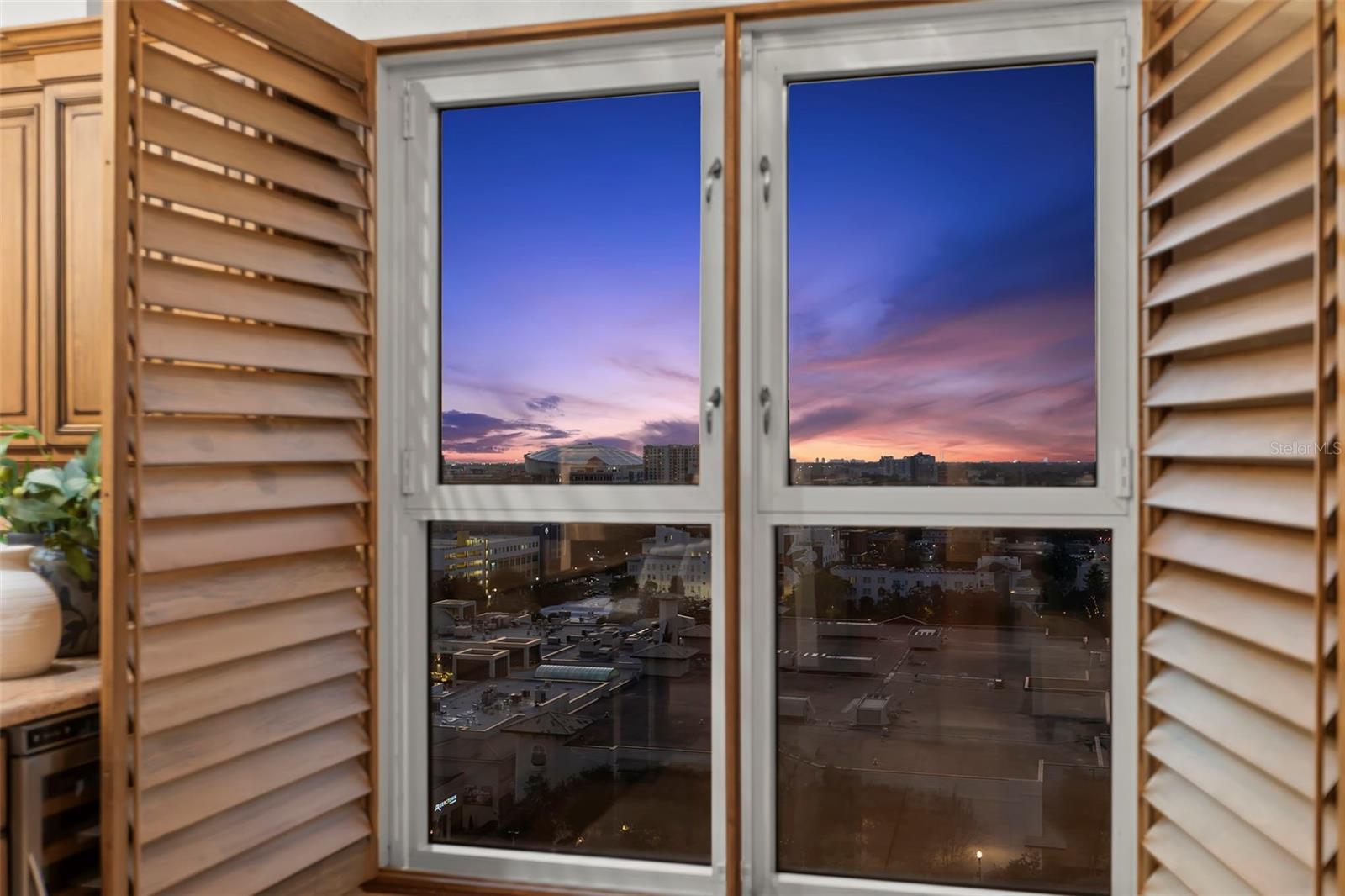 288 Bch Dr #PH-2A ST PETERSBURG, FL 33701