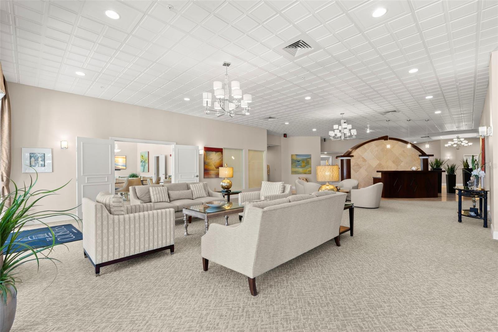 288 Bch Dr #PH-2A ST PETERSBURG, FL 33701