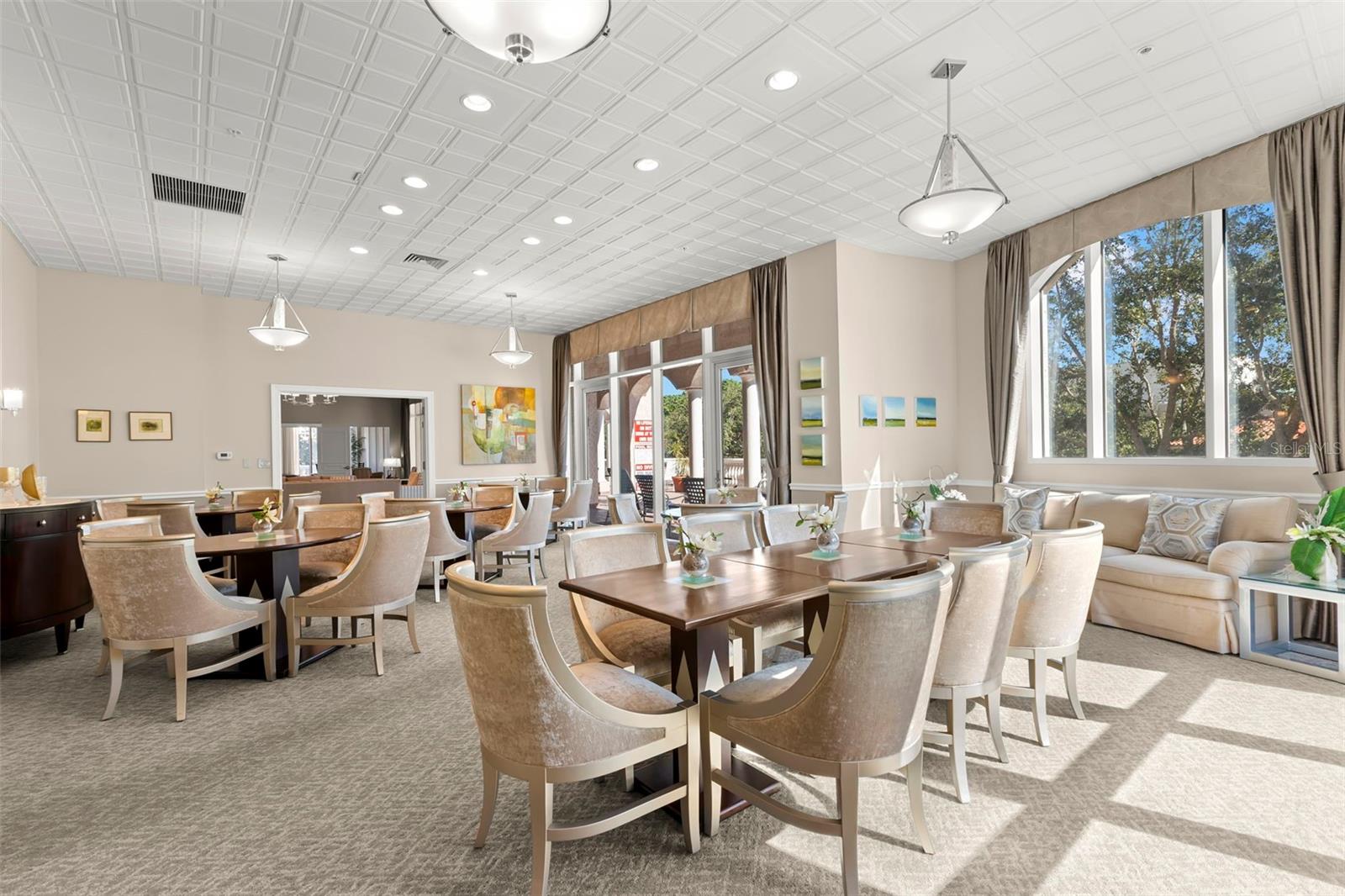 288 Bch Dr #PH-2A ST PETERSBURG, FL 33701