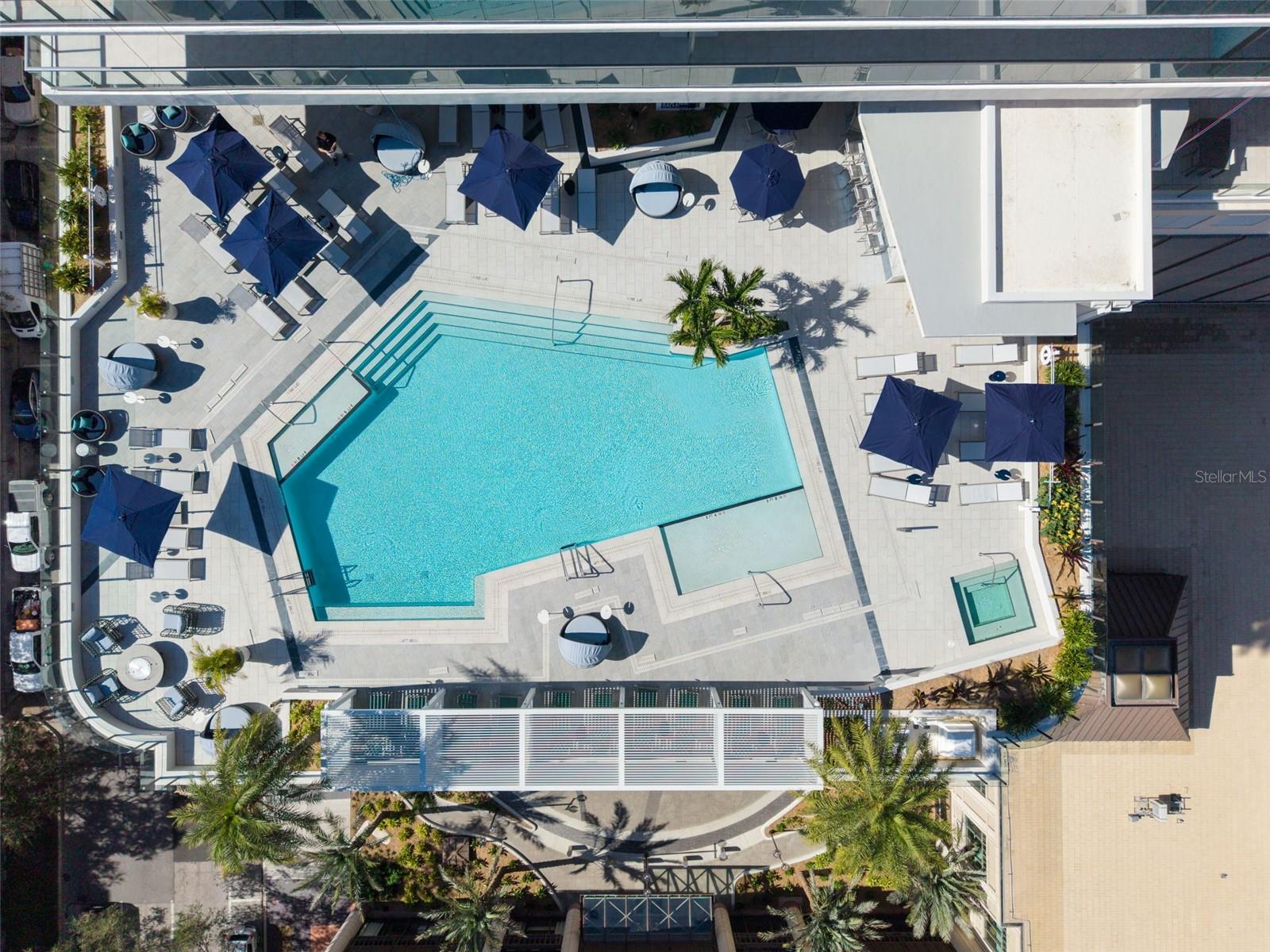 275 1ST Ave #3704 ST PETERSBURG, FL 33701