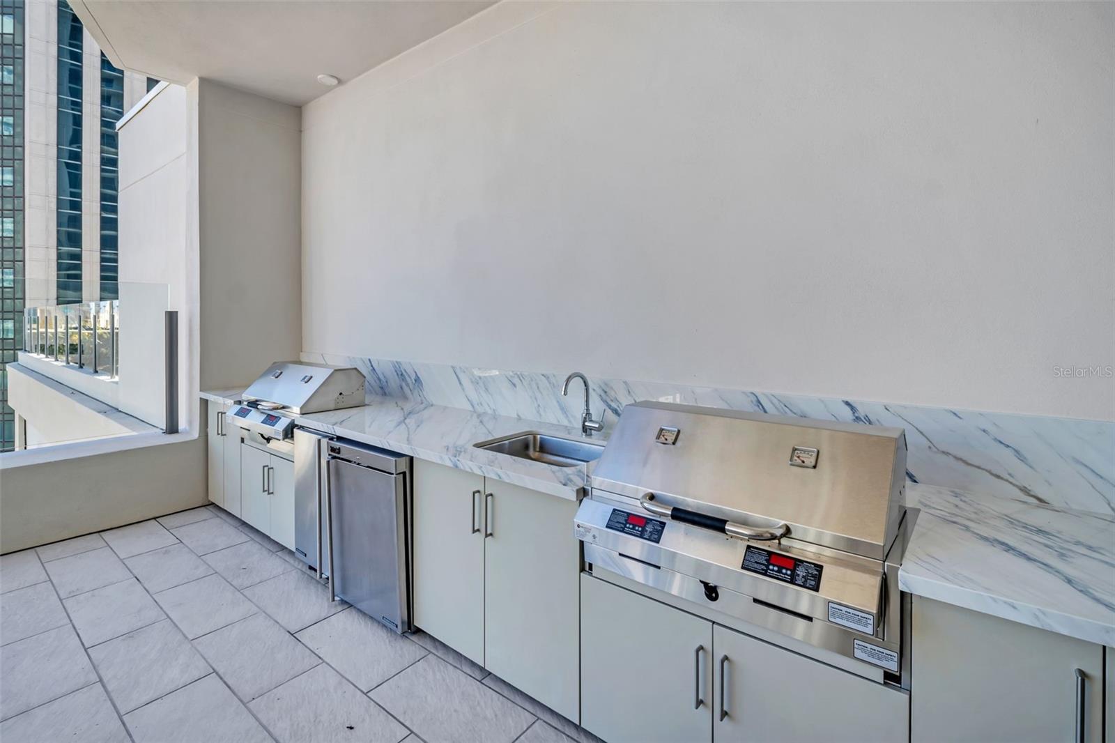 275 1ST Ave #3704 ST PETERSBURG, FL 33701