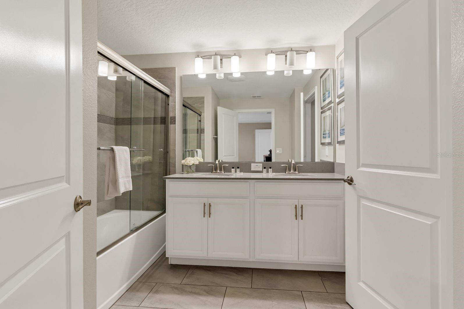 4914 WINDERMERE Ave KISSIMMEE, FL 34746