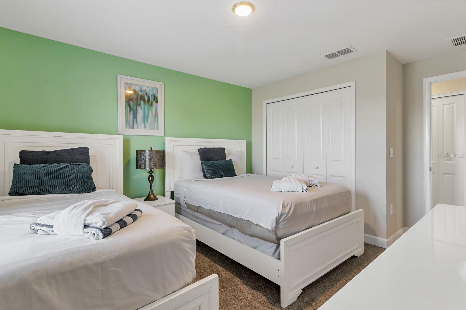 4914 WINDERMERE Ave KISSIMMEE, FL 34746