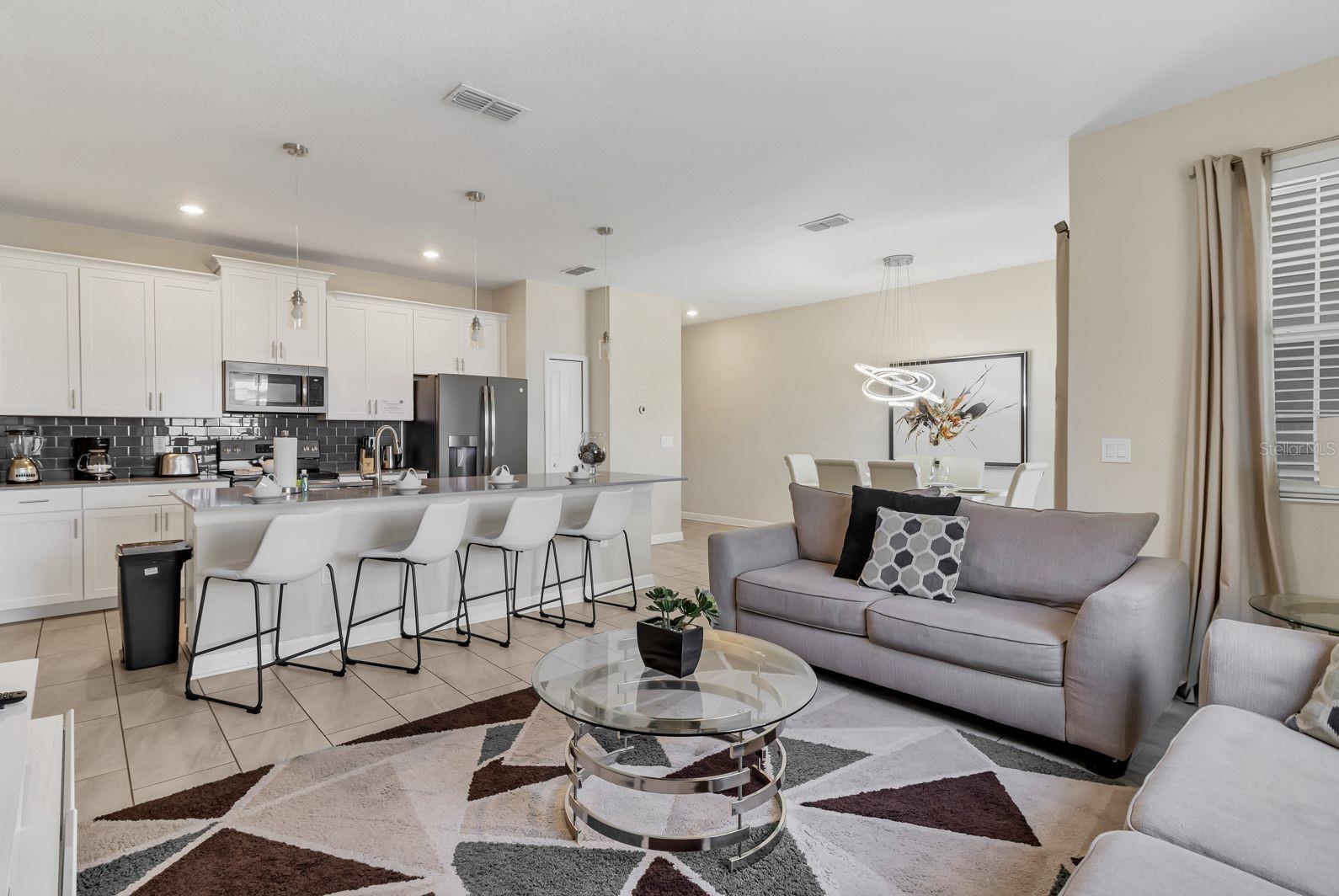 4914 WINDERMERE Ave KISSIMMEE, FL 34746