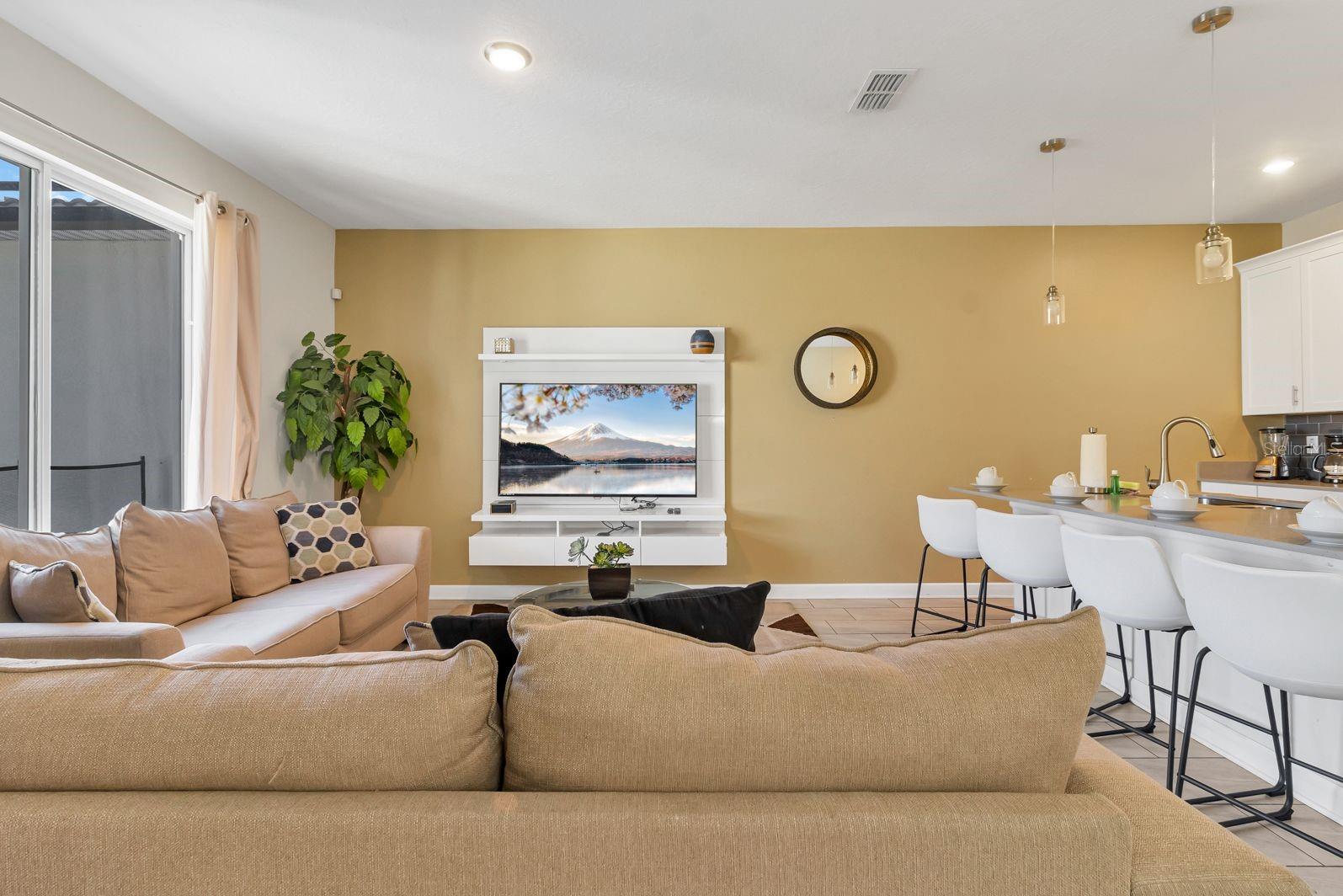 4914 WINDERMERE Ave KISSIMMEE, FL 34746