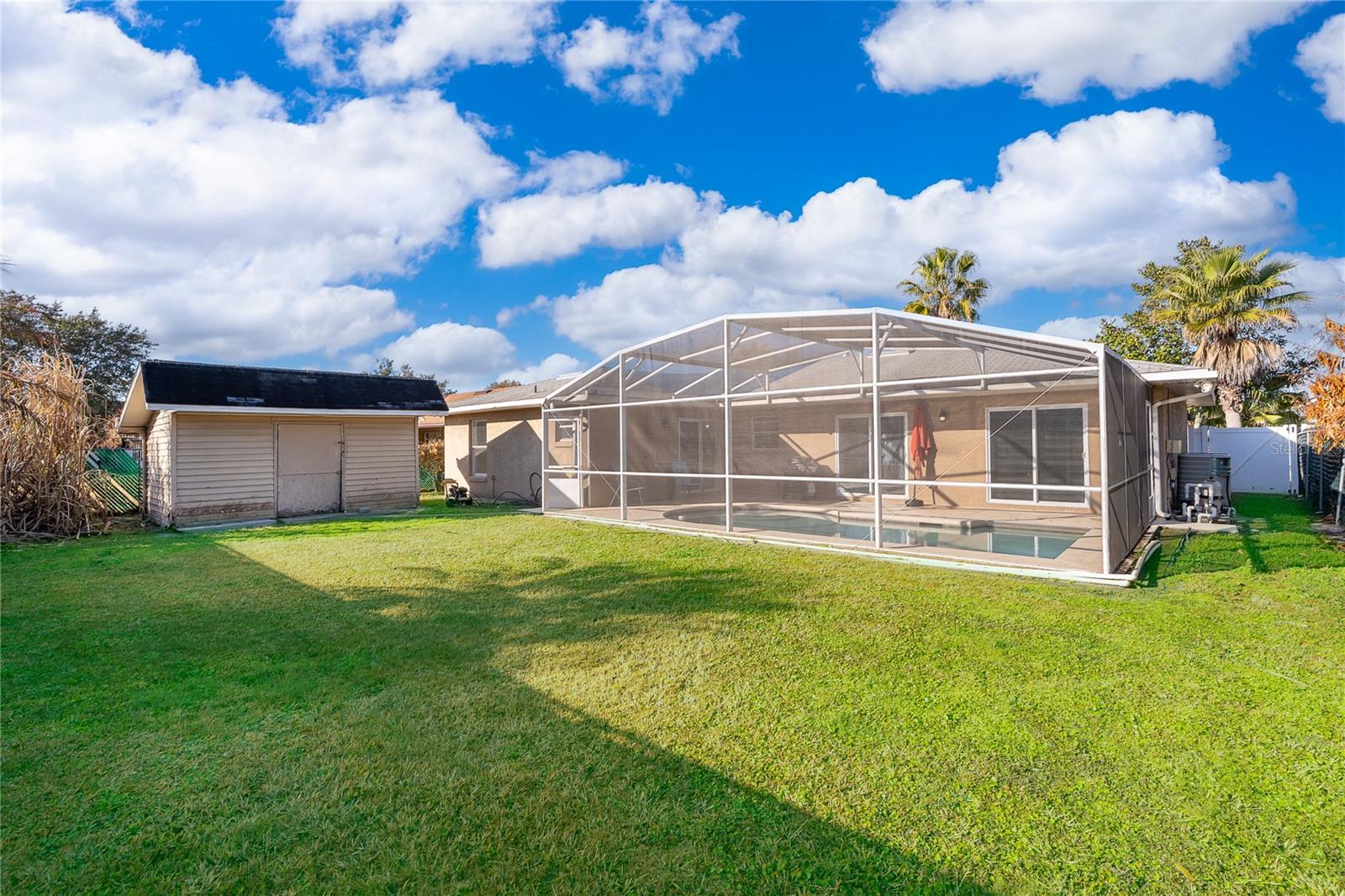 643 BROCKTON Dr KISSIMMEE, FL 34758