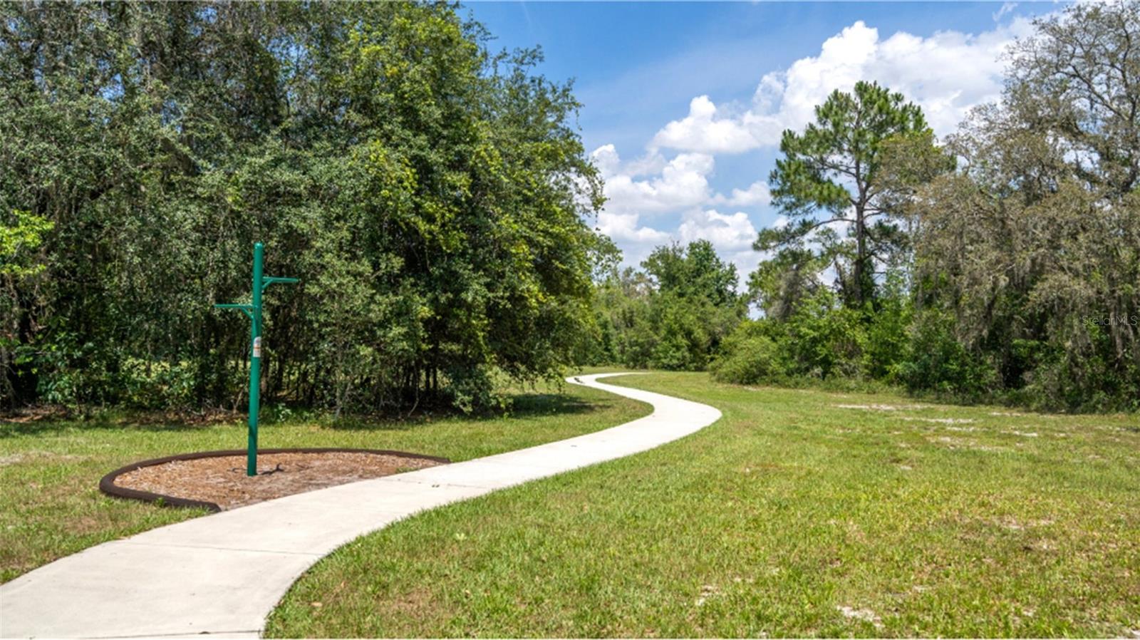 1637 LOXLEY Trl KISSIMMEE, FL 34746