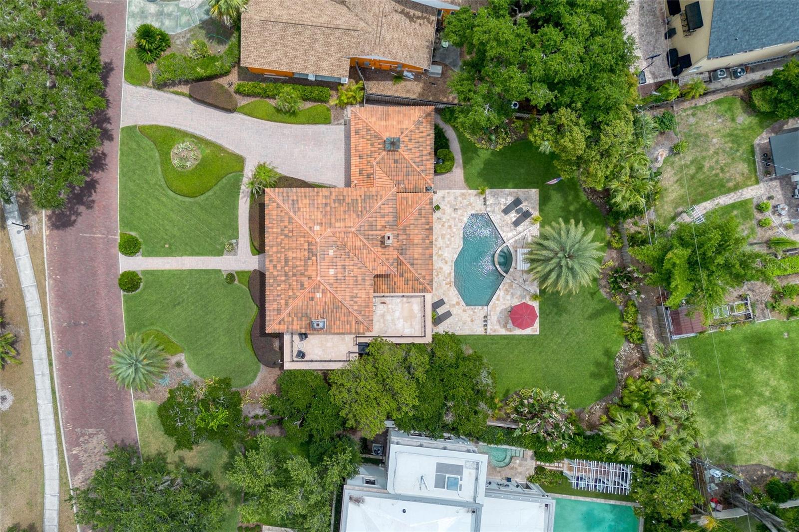 830 Lk DAVIS Dr ORLANDO, FL 32806