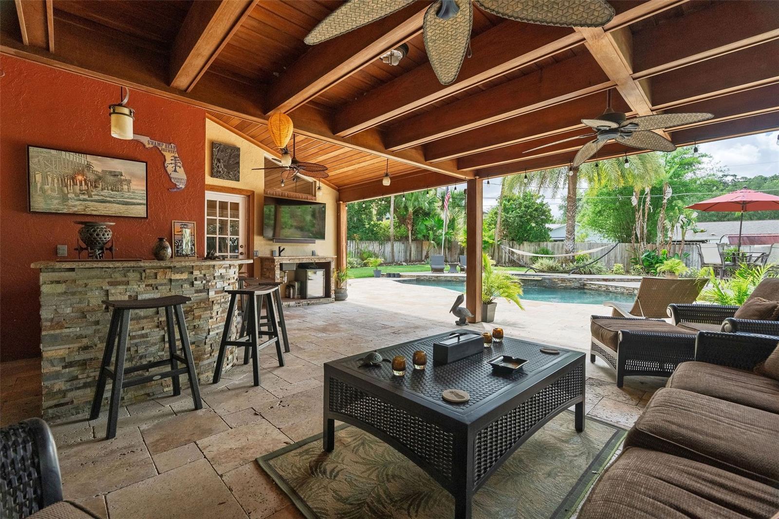 830 Lk DAVIS Dr ORLANDO, FL 32806
