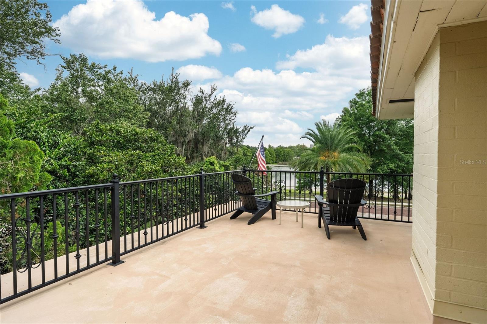 830 Lk DAVIS Dr ORLANDO, FL 32806