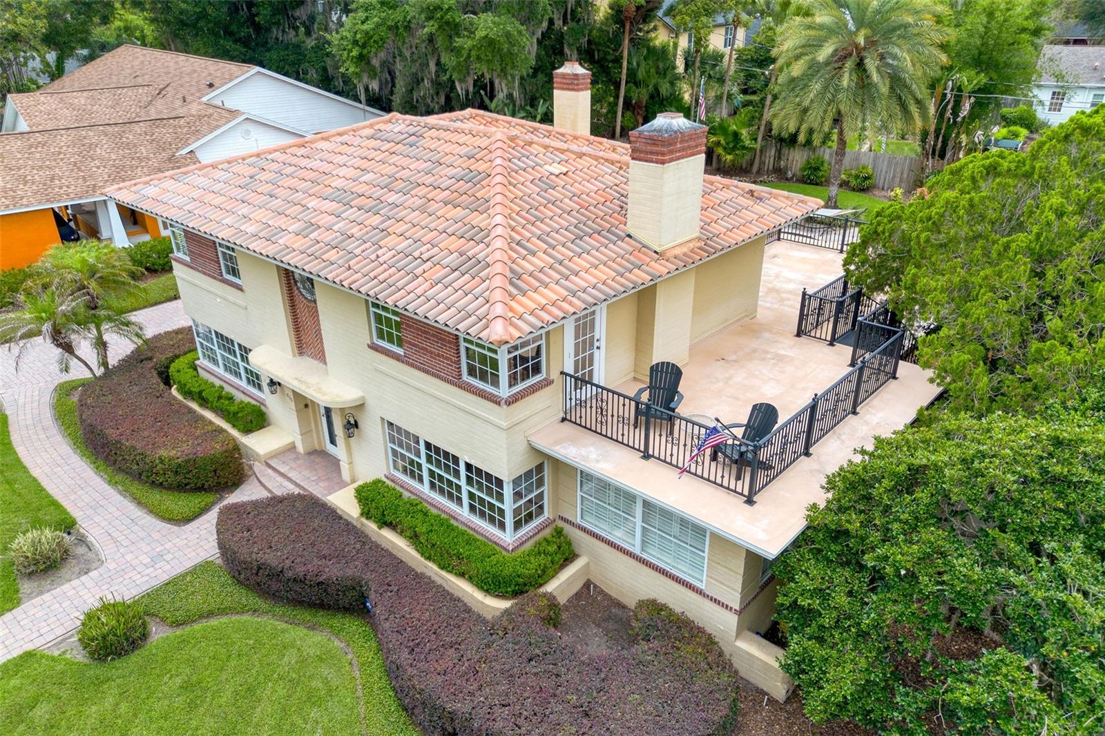 830 Lk DAVIS Dr ORLANDO, FL 32806
