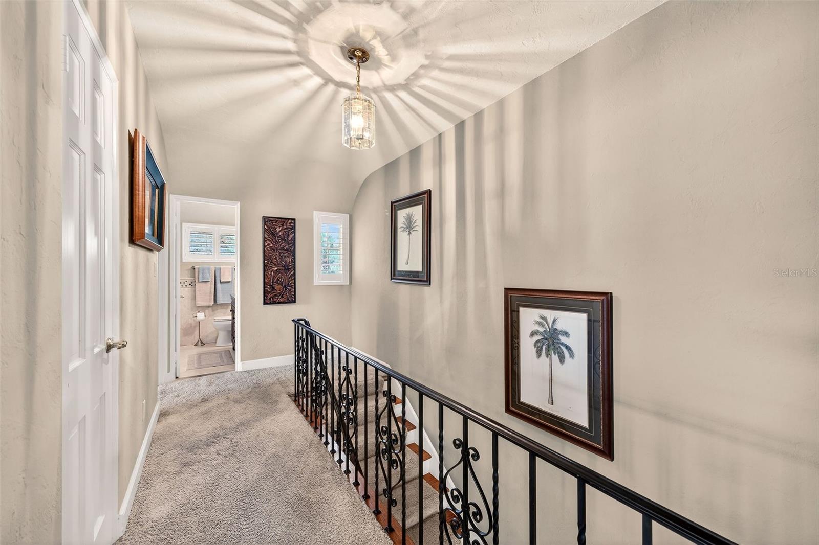 830 Lk DAVIS Dr ORLANDO, FL 32806