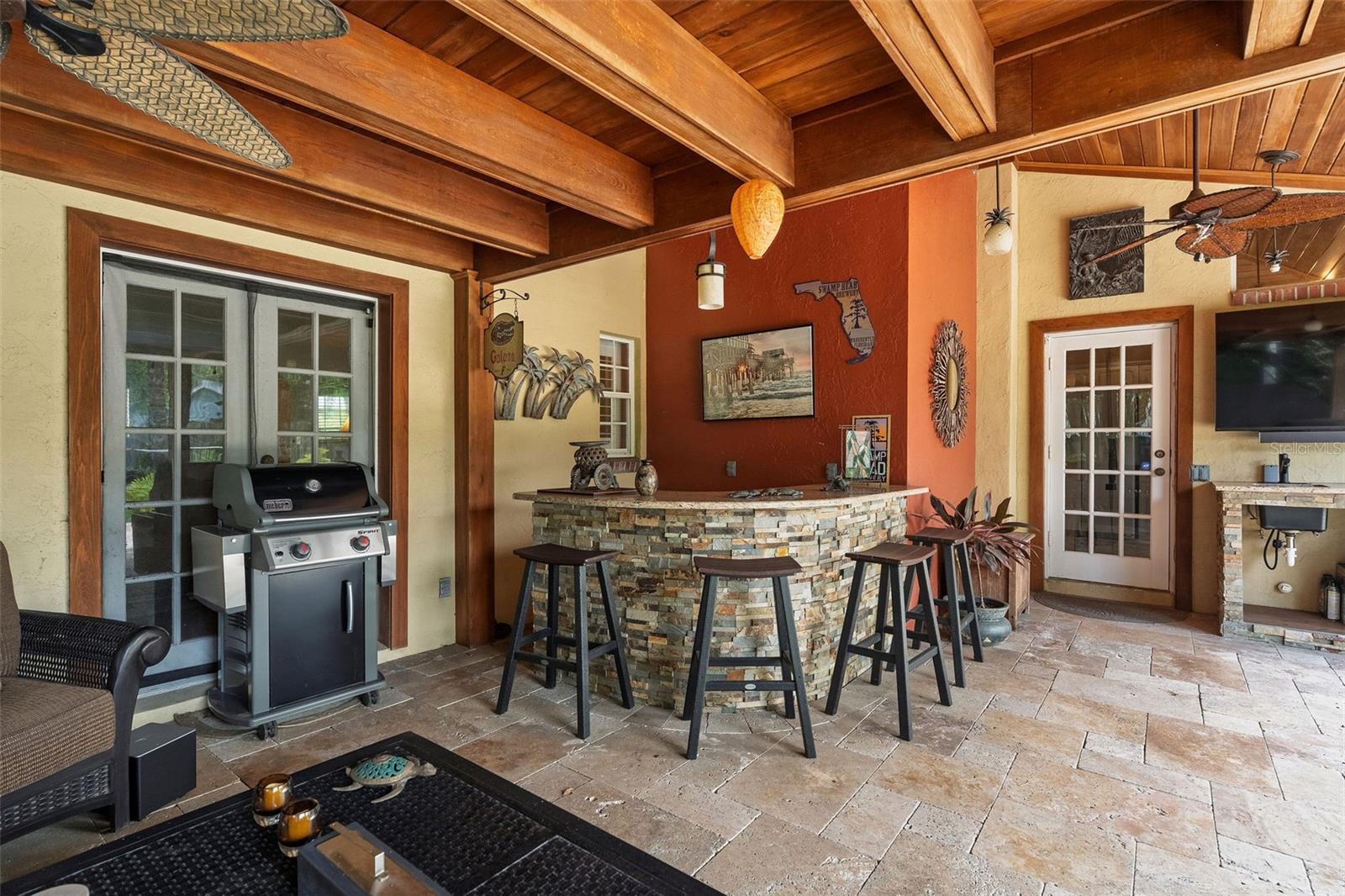 830 Lk DAVIS Dr ORLANDO, FL 32806