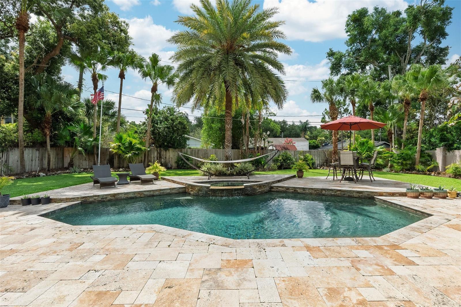 830 Lk DAVIS Dr ORLANDO, FL 32806