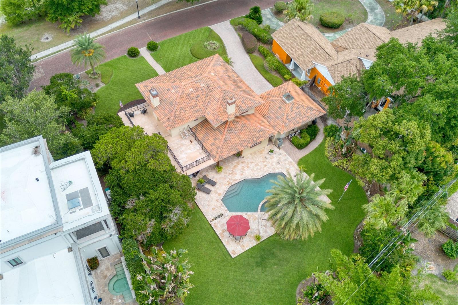 830 Lk DAVIS Dr ORLANDO, FL 32806
