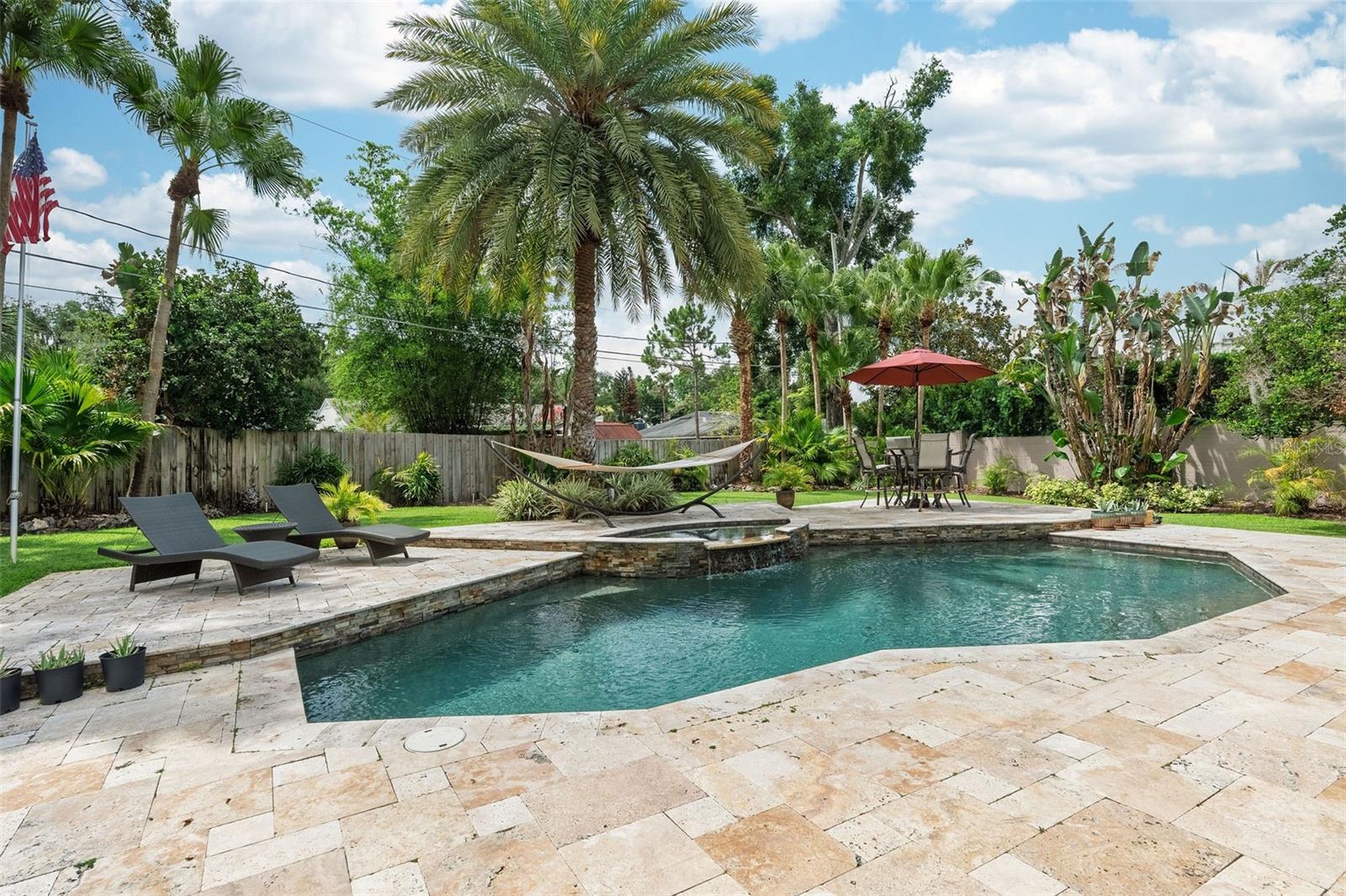 830 Lk DAVIS Dr ORLANDO, FL 32806