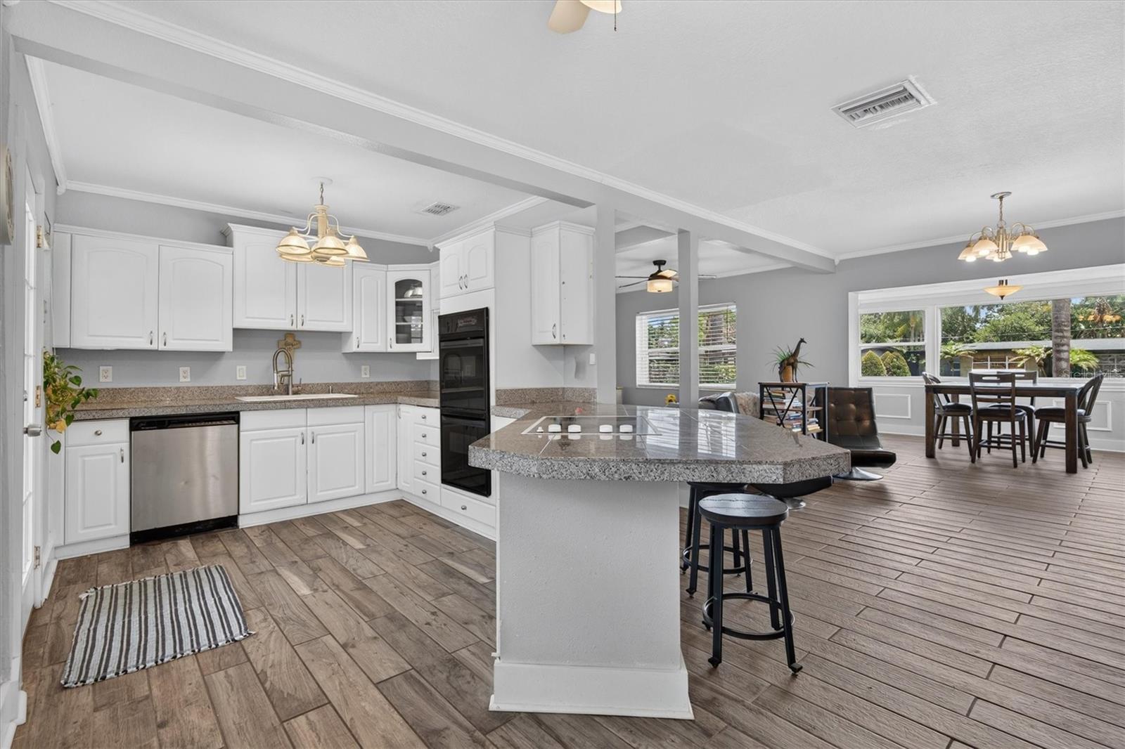 3701 VIRGINIA Dr ORLANDO, FL 32803