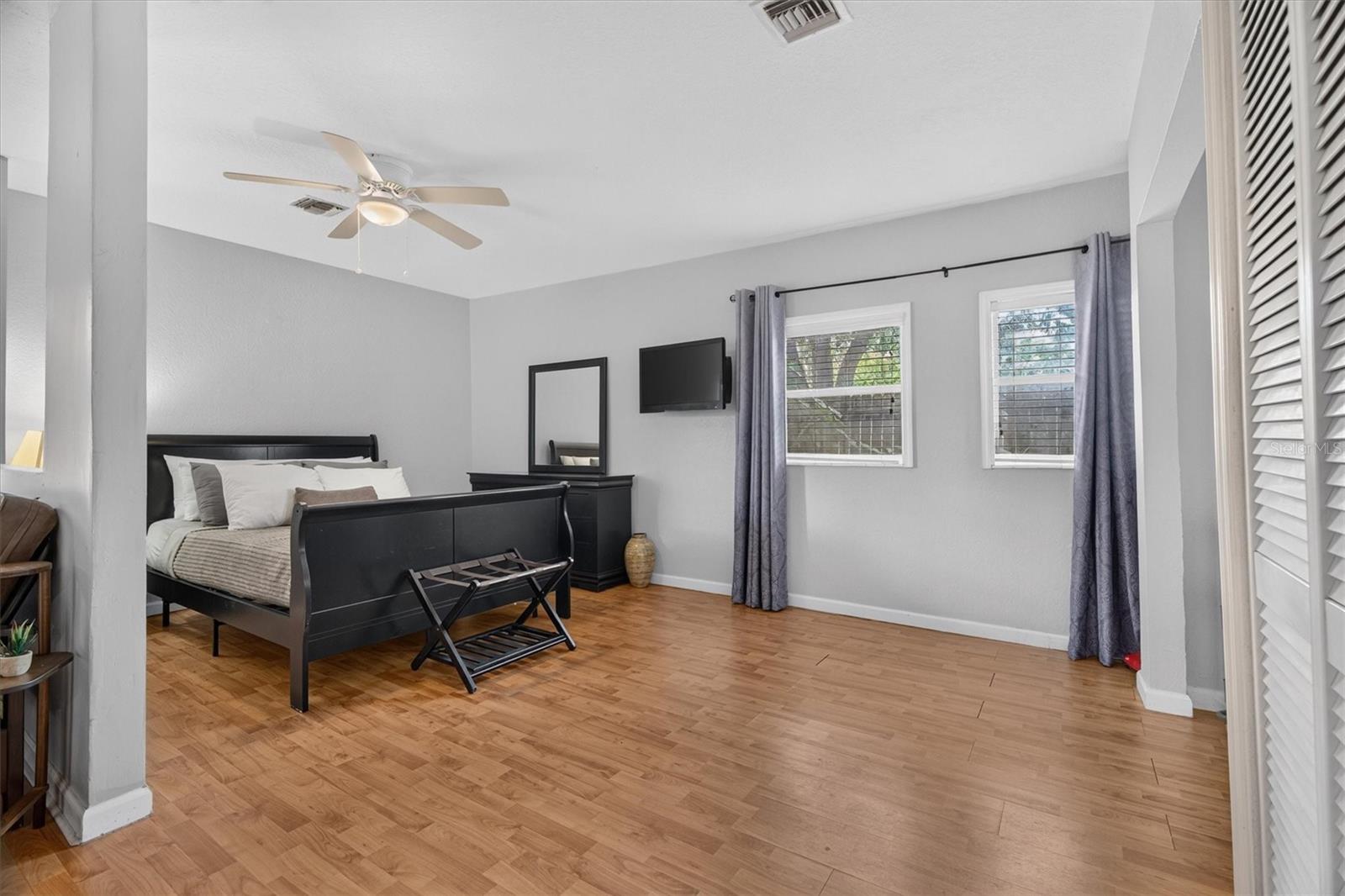 3701 VIRGINIA Dr ORLANDO, FL 32803