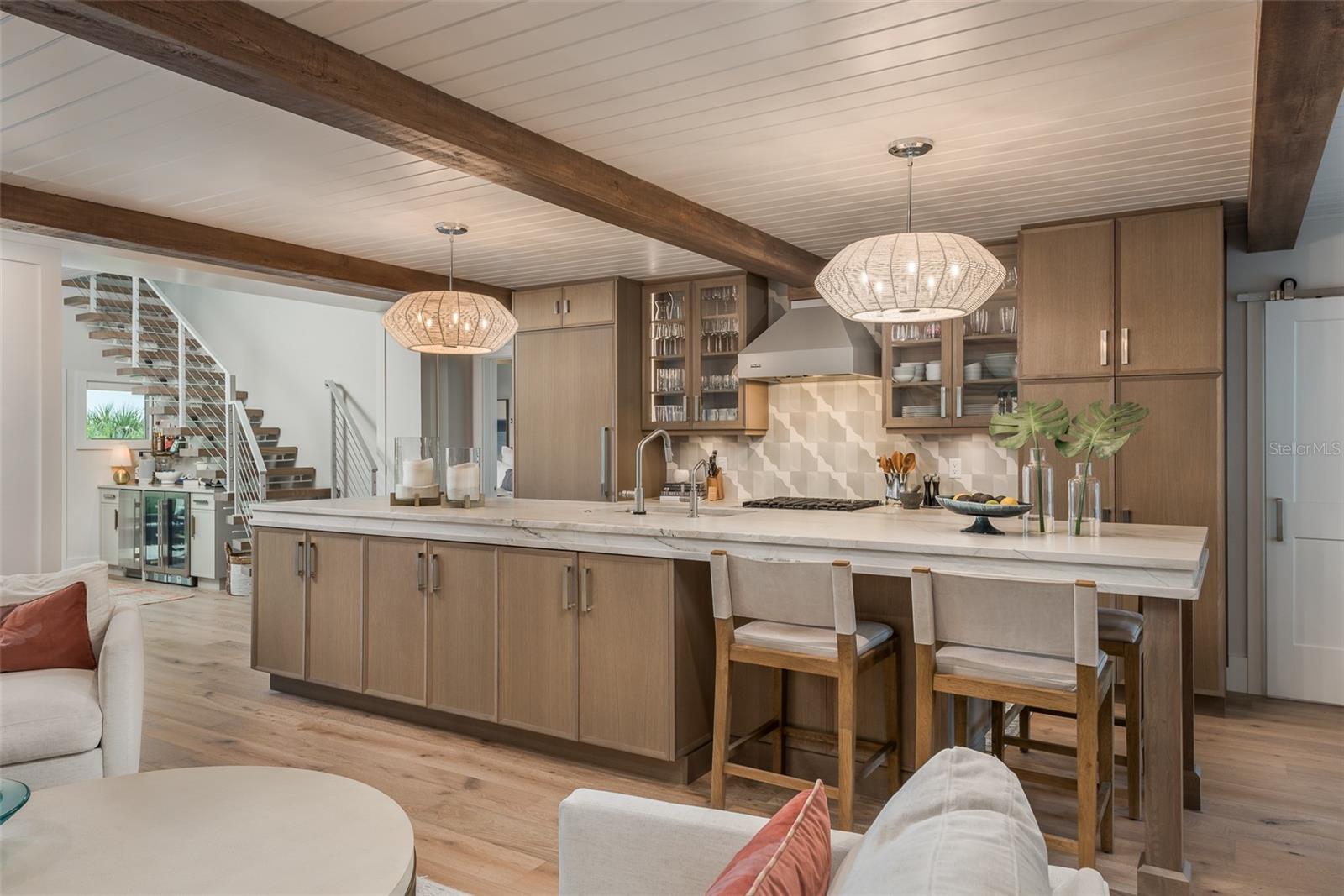 2807 SUNSET Way ST PETE BEACH, FL 33706