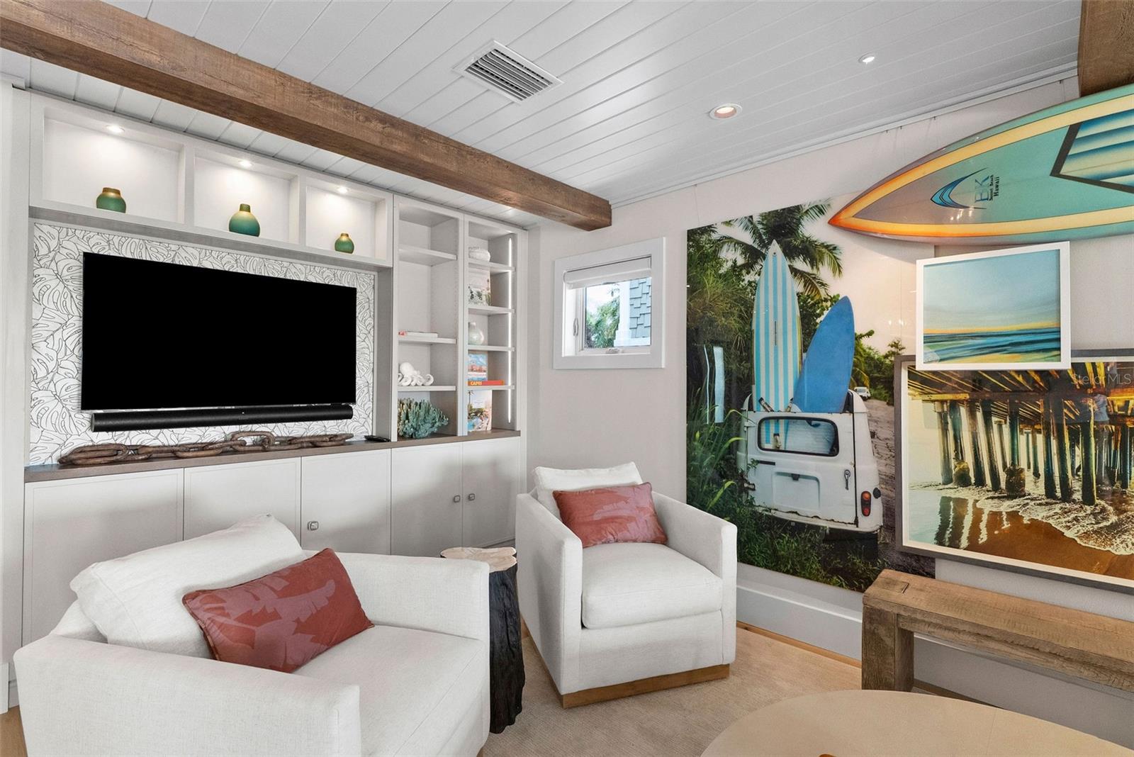 2807 SUNSET Way ST PETE BEACH, FL 33706