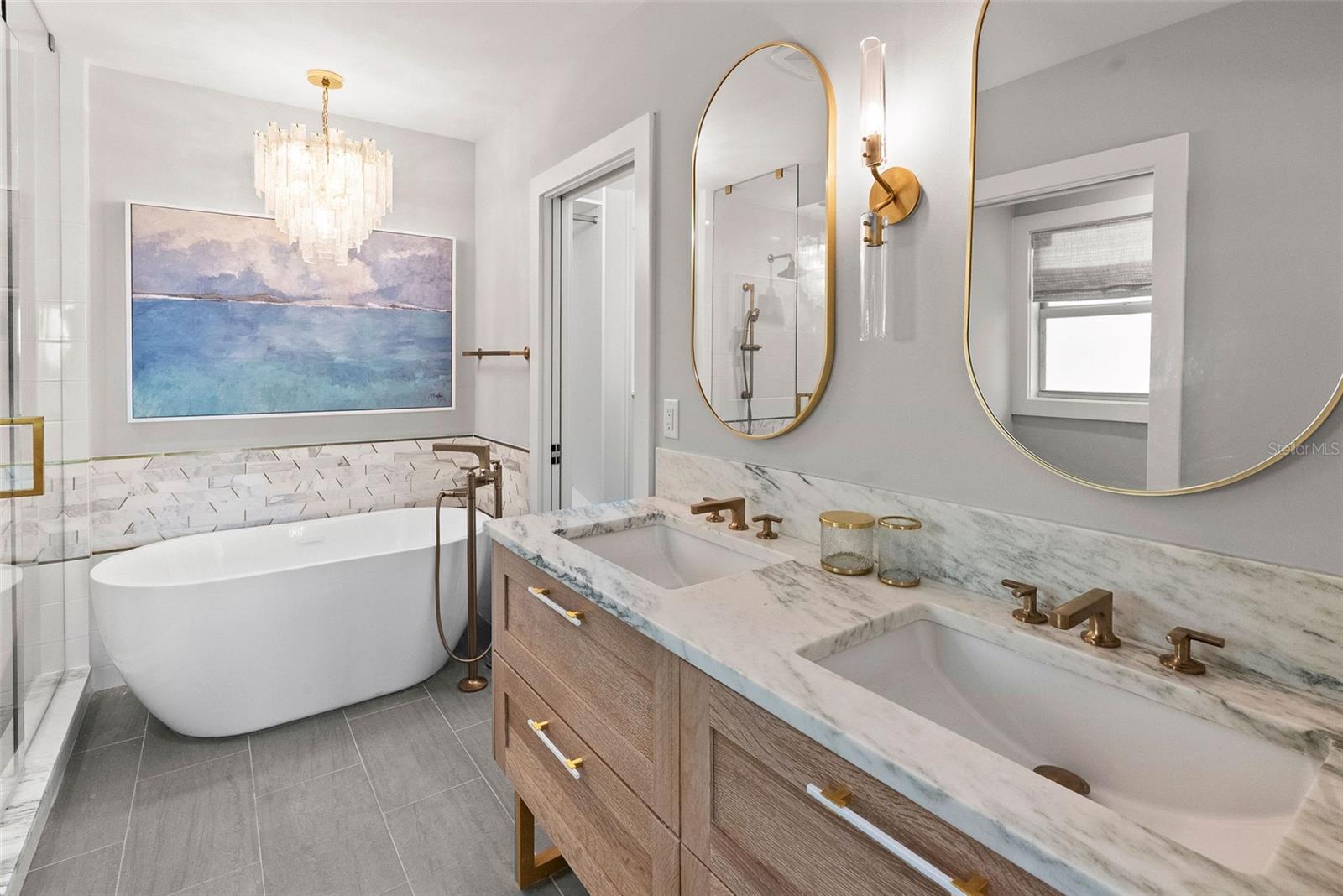 2807 SUNSET Way ST PETE BEACH, FL 33706