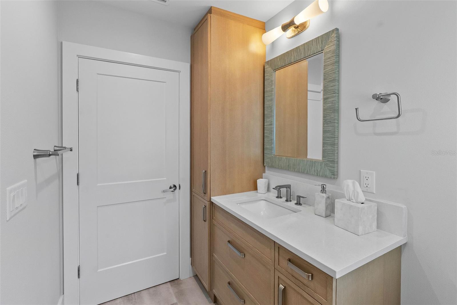 2807 SUNSET Way ST PETE BEACH, FL 33706