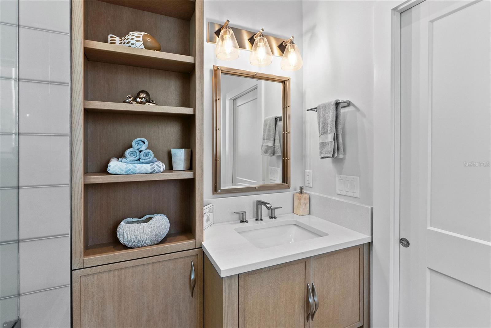 2807 SUNSET Way ST PETE BEACH, FL 33706