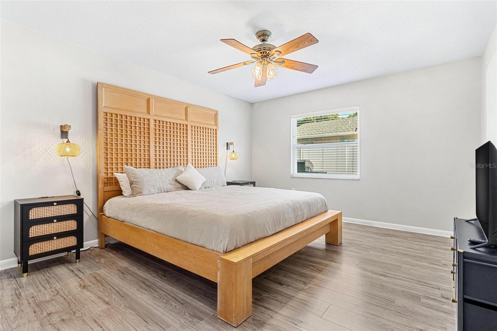 5127 CAESAR Way ST PETERSBURG, FL 33712