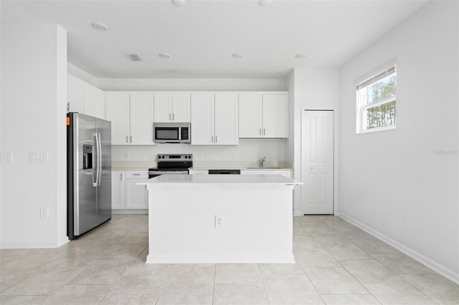 7713 STONE Crk Trl KISSIMMEE, FL 34747