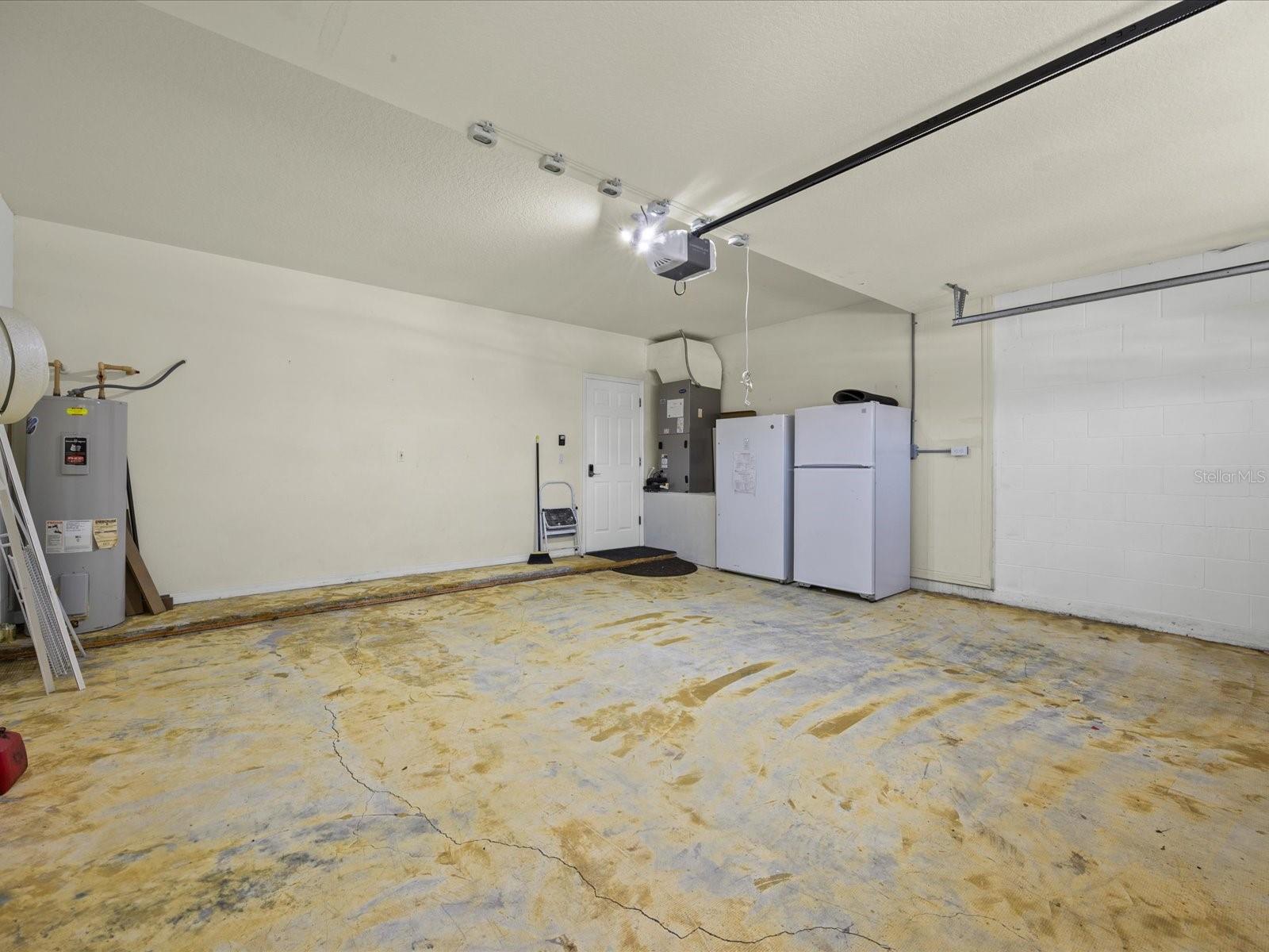 1111 LIBERTY HALL Dr KISSIMMEE, FL 34746