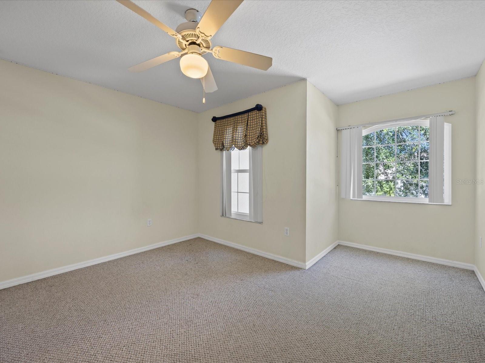 1111 LIBERTY HALL Dr KISSIMMEE, FL 34746