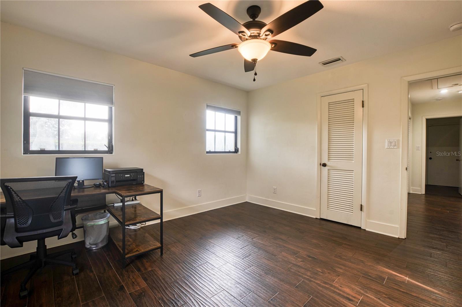 1809 PEPPERIDGE Dr ORLANDO, FL 32806