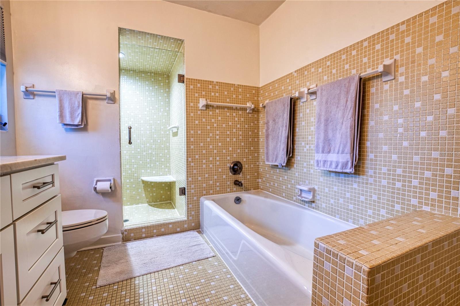 1809 PEPPERIDGE Dr ORLANDO, FL 32806