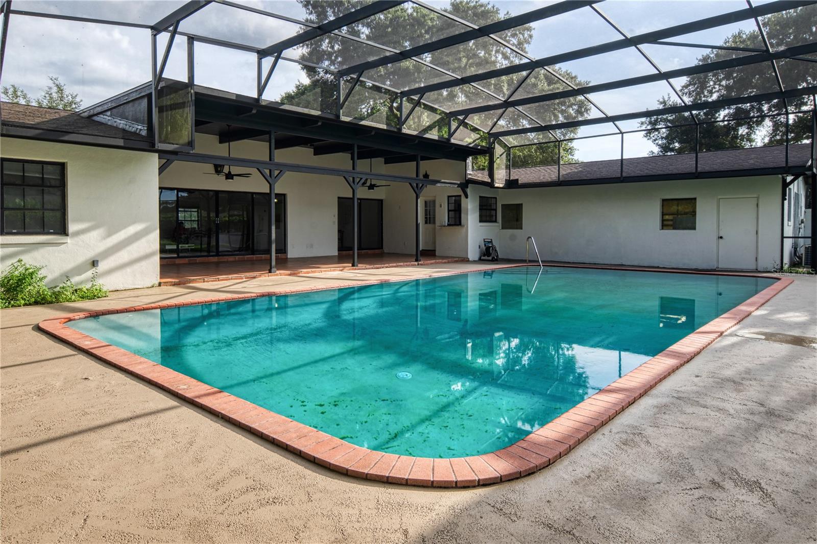 1809 PEPPERIDGE Dr ORLANDO, FL 32806