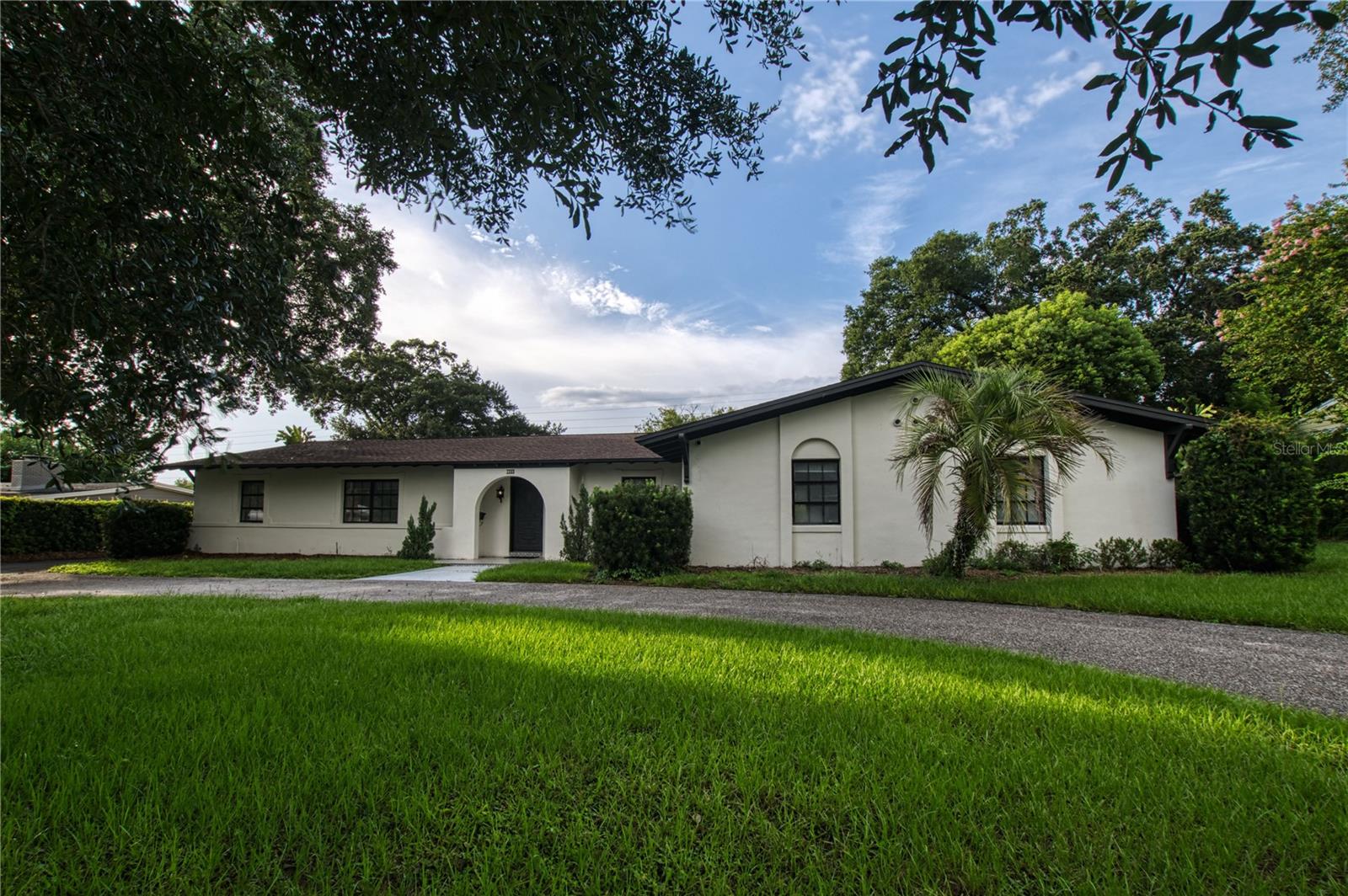 1809 PEPPERIDGE Dr ORLANDO, FL 32806