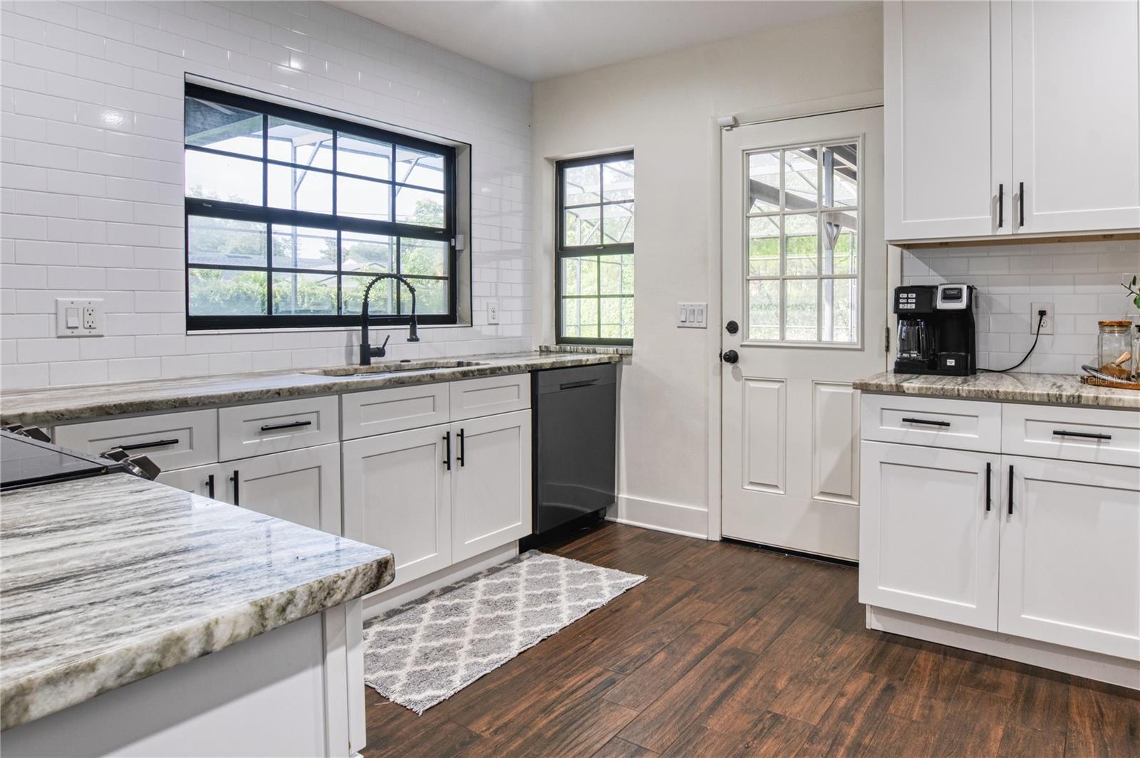 1809 PEPPERIDGE Dr ORLANDO, FL 32806