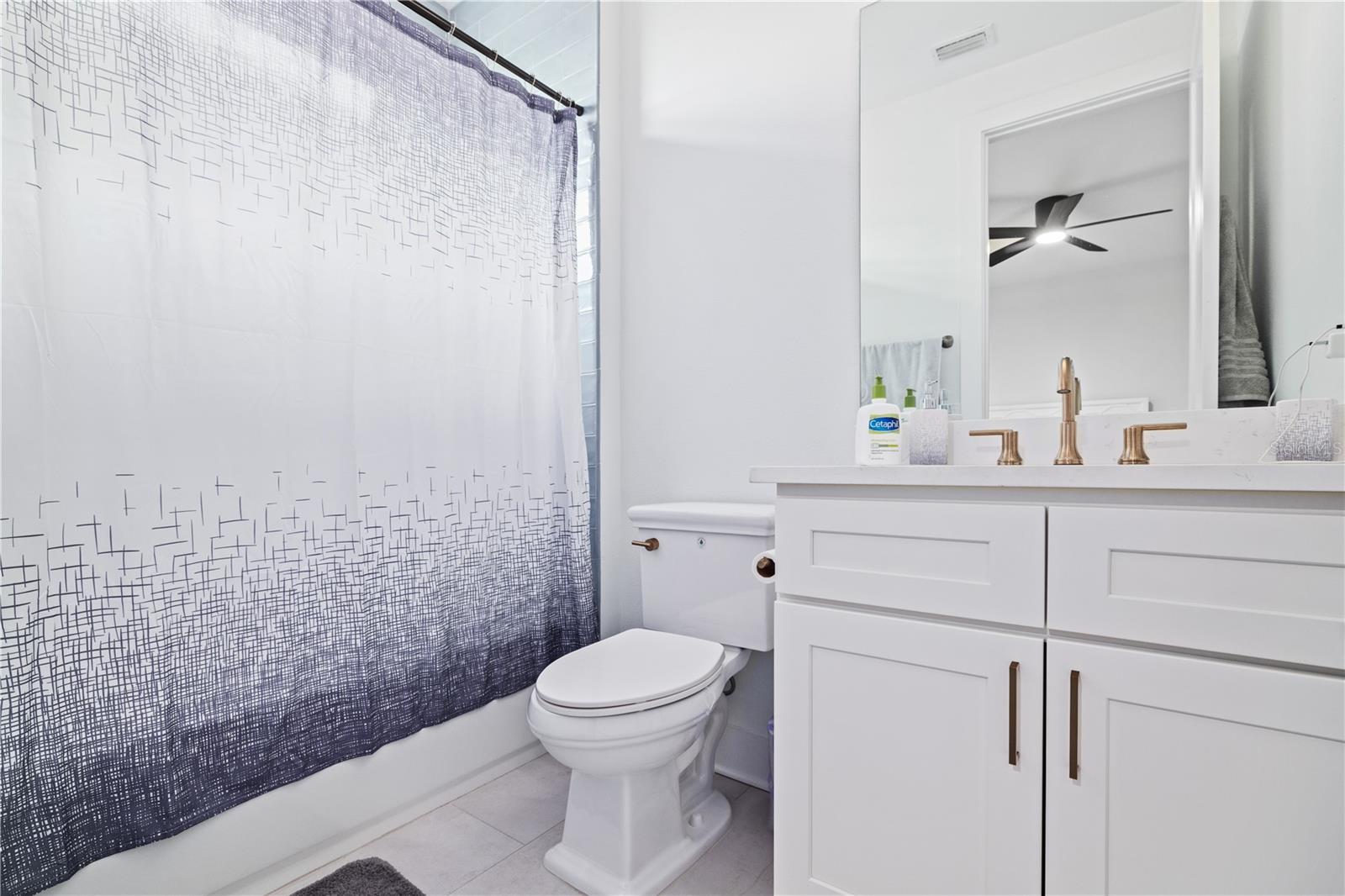 41 29TH St ST PETERSBURG, FL 33713