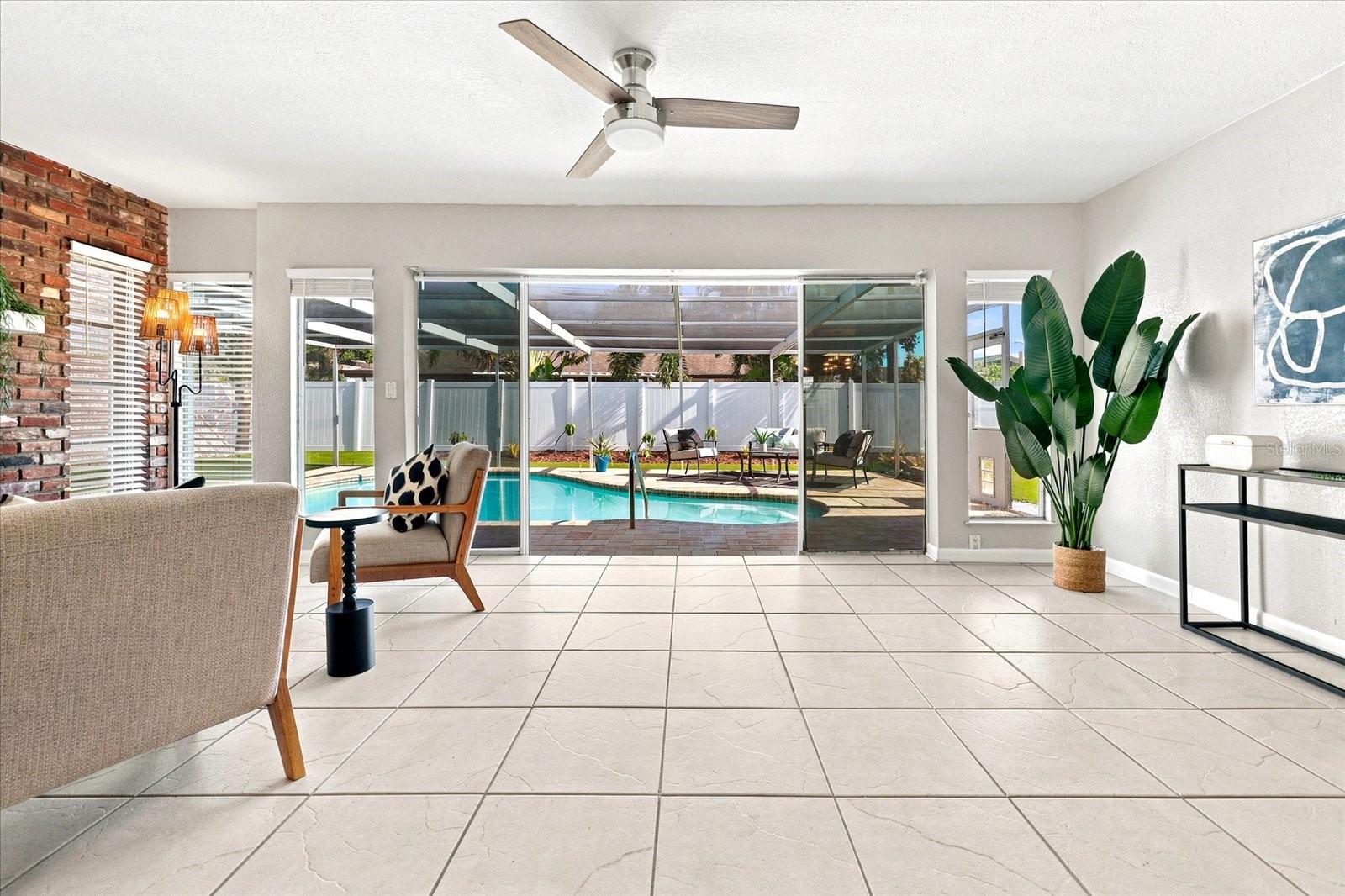 1354 62ND Ave ST PETERSBURG, FL 33705