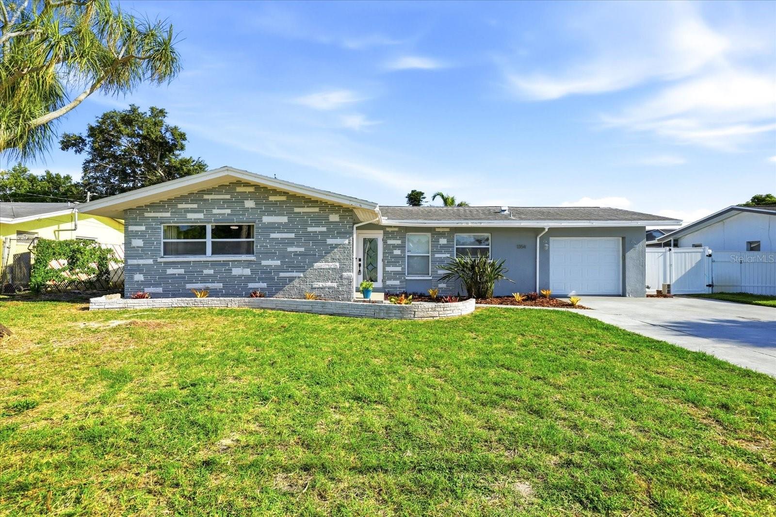 1354 62ND Ave ST PETERSBURG, FL 33705