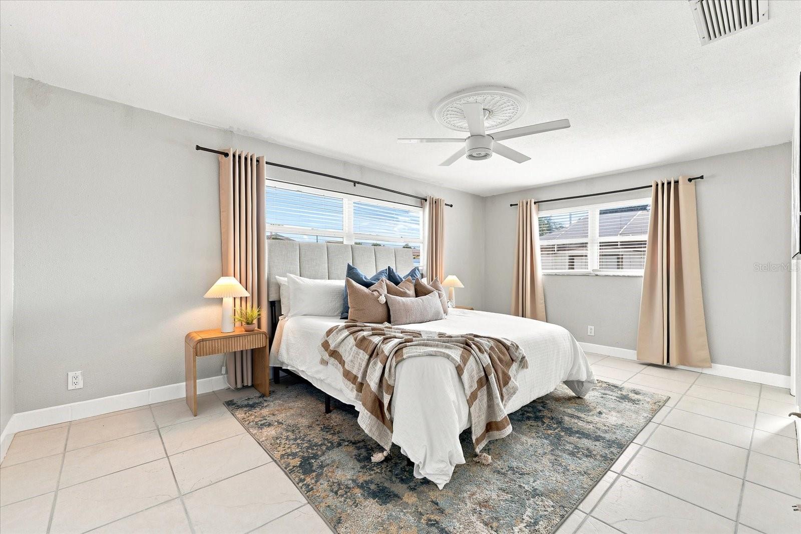 1354 62ND Ave ST PETERSBURG, FL 33705